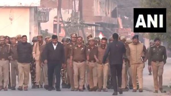 രണ്ട് കുട്ടികളെ വെട്ടിക്കൊലപ്പെടുത്തിയ ബാര്‍ബറെ ഏറ്റുമുട്ടലില്‍ വധിച്ച് യുപി പൊലീസ്