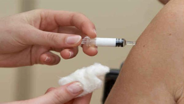 വാക്‌സിനേഷന് മുമ്പ് ആരോഗ്യനില പരിശോധിക്കണം: പുതിയ മാർഗ്ഗനിർദ്ദേശങ്ങള്‍ പുറത്തിറക്കി സർക്കാർ