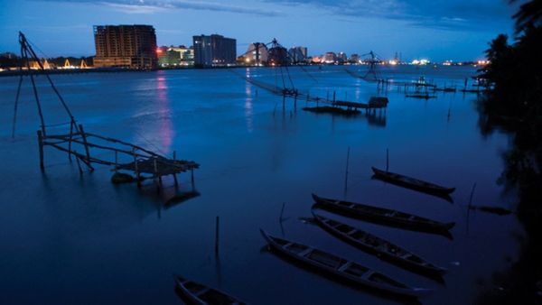 ഫോർട്ട് കൊച്ചി സീനാണ്, കണ്ടാലും മതിവരില്ല; മട്ടാഞ്ചേരി വൈബാണ്, പോയാലും കൊതി തീരില്ല..!