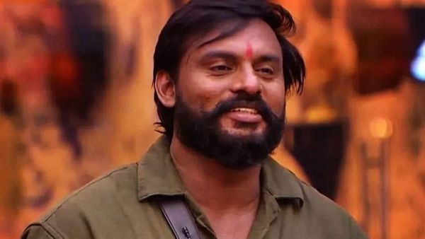 ജിന്റോ കർണ്ണനെപ്പോലെ? എന്തിനാണ് ഈ പരിഹാസങ്ങള്‍: സായിക്കും ശരണ്യക്കും ഈ കുടിലത, ശ്രീതുവിനും വിമർശനം