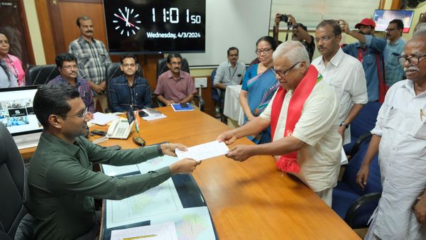 ഭരണഘടനാ ആമുഖം വായിച്ച് നാമനിര്‍ദേശ പത്രിക സമര്‍പ്പിച്ച് എംവി ജയരാജന്‍