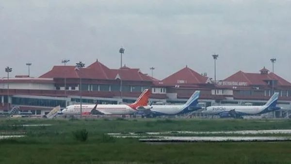 എട്ടാം ക്ലാസ് യോഗ്യത ഉണ്ടോ? എയർപോർട്ടിൽ ജോലി നേടാൻ ഇതാ അവസരം; മികച്ച ശമ്പളം തന്നെ