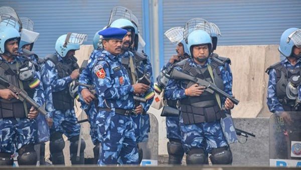 ആന്ധ്രയിലെ ആക്രമണത്തില്‍ നിലപാട് കടുപ്പിച്ച് കമ്മീഷന്‍: വോട്ടെണ്ണലിന് ശേഷവും 25 കമ്പനി സേന തുടരും