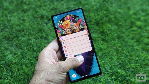 ഗൂഗിള്‍ രണ്ടും കല്‍പ്പിച്ചാണ്. വന്‍ ഡിസ്‌കൗണ്ട് എത്തിപ്പോയ് മോനേ; പിക്‌സല്‍ 7 ഈ വിലയ്ക്ക് വാങ്ങാം