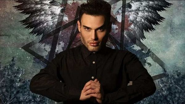 ലോകാവസാനം കണ്‍മുന്നില്‍? 3 നാള്‍ ലോകം ഇരുട്ടിലാവും; മരിച്ചവരോട് സംസാരിക്കും, പ്രവചനവുമായി ജ്യോതിഷി