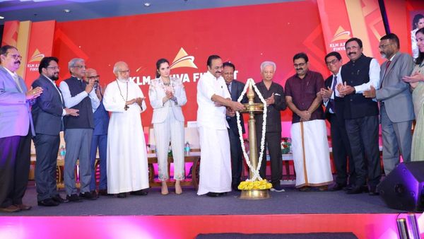 കെഎൽഎം ആക്‌സിവ ഫിൻവെസ്‌റ്റിന്റെ പുതിയ ആസ്ഥാന മന്ദിരം കൊച്ചിയിൽ ഉദ്ഘാടനം ചെയ്‌ത്‌ പ്രതിപക്ഷ നേതാവ്