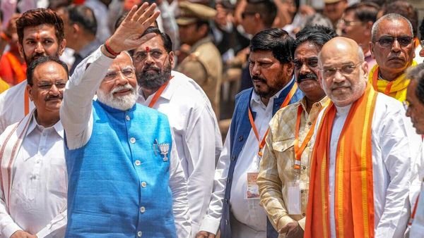 ജൂണ്‍ നാലിന് ശേഷം ഇന്ത്യ സഖ്യത്തിന്റെ പൊടിപോലും ഉണ്ടാവില്ല; പരിഹസിച്ച് പ്രധാനമന്ത്രി