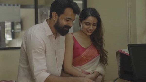 'ഞങ്ങൾ അറിയാതെ ചടങ്ങിൽ പങ്കെടുത്ത് പ്രചരിപ്പിച്ചതാണ്'; രൂക്ഷവിമർശനവുമായി നടി സന അൽത്താഫ്