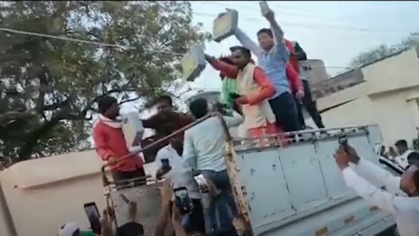 ബിജെപി പ്രവർത്തകര്‍ ഇവിഎം മോഷ്ടിച്ചോ? എന്താണ് വൈറല്‍ വീഡിയോയ്ക്ക് പിന്നിലെ സത്യാവസ്ഥ