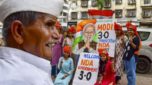നരേന്ദ്ര മോദി 3.0: തുടർച്ചയായ മൂന്നാം തവണയും പ്രധാനമന്ത്രി പദത്തിലേക്ക്, സത്യപ്രതിജ്ഞ ഇന്ന്