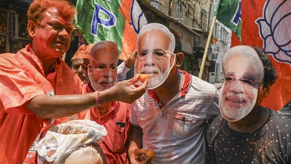 'ഹിന്ദുത്വ കൊണ്ട് മാത്രം കാര്യം നടക്കില്ല'; ബിജെപിയുടെ കനത്ത പരാജയത്തിന്റെ കാരണങ്ങൾ ഇതാ