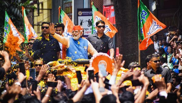 ഹാട്രിക് വിജയം ഉറപ്പിച്ച് ബിജെപി: ഡല്‍ഹിയിലെ ആയിരങ്ങള്‍ പങ്കെടുക്കുന്ന ആഘോഷ പരിപാടിയും തയ്യാറാകുന്നു