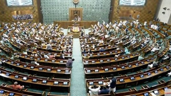 18-ാം ലോക്‌സഭയുടെ ആദ്യസമ്മേളനം ഇന്ന്, എംപിമാര്‍ സത്യപ്രതിജ്ഞ ചെയ്യും