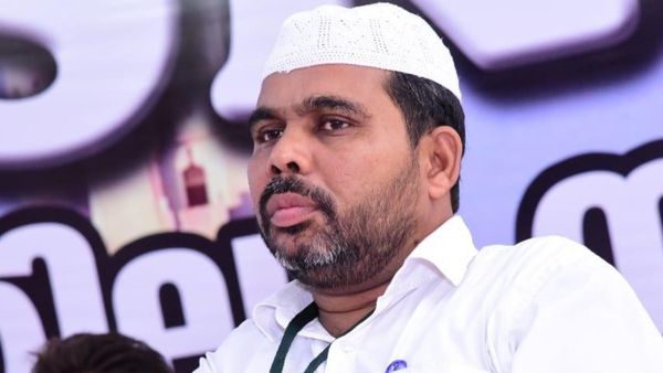 'മലബാർ സംസ്ഥാനം വേണമെന്ന് ആരെങ്കിലും ആവശ്യപ്പെട്ടാൽ തെറ്റുപറയാൻ കഴിയില്ല'; എസ്‌വൈഎസ് നേതാവ്