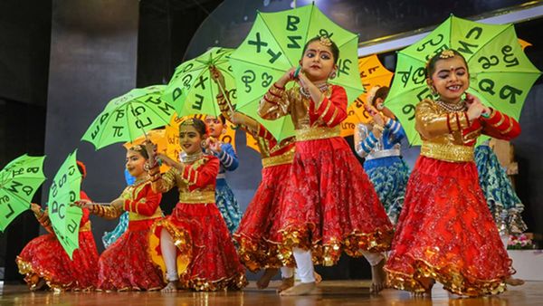 തിങ്കള്‍ പ്രവേശനോത്സവം: ഇന്ന് സ്കൂള്‍ അവധിയോ? വോട്ടെണ്ണല്‍ ദിനത്തില്‍ അവധി നല്‍കാറുണ്ടോ?