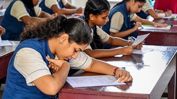 ഓണം അവധി 9 ദിവസം മാത്രം, തിയതികള്‍ അറിയാം, ക്രിസ്മസ് അവധിയിലും ആശ്വാസമില്ല