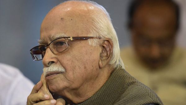 എല്‍കെ അദ്വാനി വീണ്ടും ആശുപത്രിയില്‍, മുഴുവന്‍ സമയ നിരീക്ഷണത്തില്‍; ഡോക്ടര്‍ പറയുന്നതിങ്ങനെ