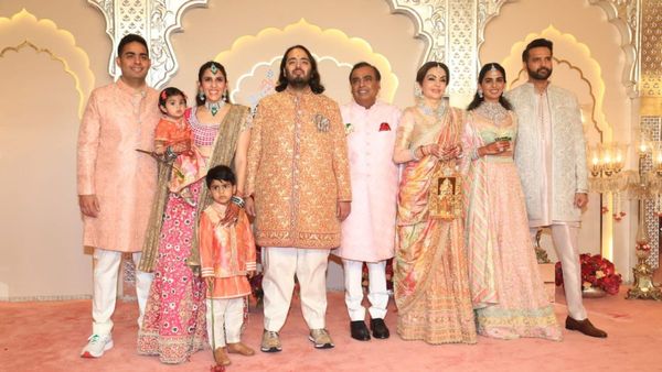 അംബാനി കുടുംബത്തിന്റെ സമ്പത്ത് എത്രയെന്നറിയുമോ? ഇന്ത്യന്‍ ജിഡിപിയുടെ 10 ശതമാനമെത്തും