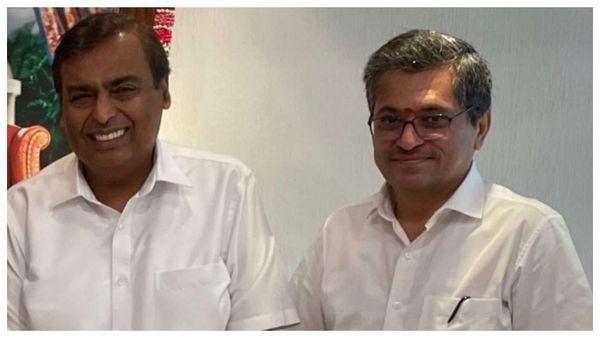 മുകേഷ് അംബാനിയുടെ വലംകൈ, സമ്മാനമായി കിട്ടിയത് 1500 കോടിയുടെ വസതി; ശരിക്കും ആരാണ് മനോജ് മോദി? 
