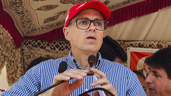 തീവ്രവാദം തിരികെയെത്തി, ബിജെപി ദേശവിരുദ്ധ ശക്തികളുമായി സഖ്യത്തില്‍; തുറന്നടിച്ച് ഒമര്‍ അബ്ദുള്ള