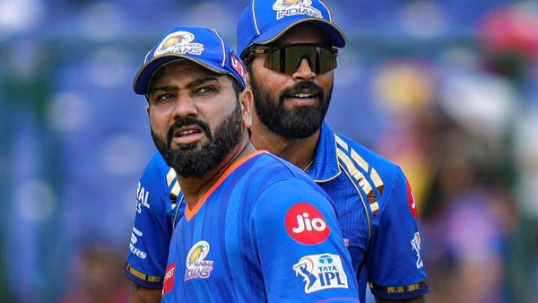 രോഹിത് താരലേലത്തിന് മുമ്പ് മുംബൈ വിടും, 2 താരങ്ങളും ടീം വിട്ടേക്കും; വമ്പന്‍ ട്വിസ്റ്റ് വരുന്നു