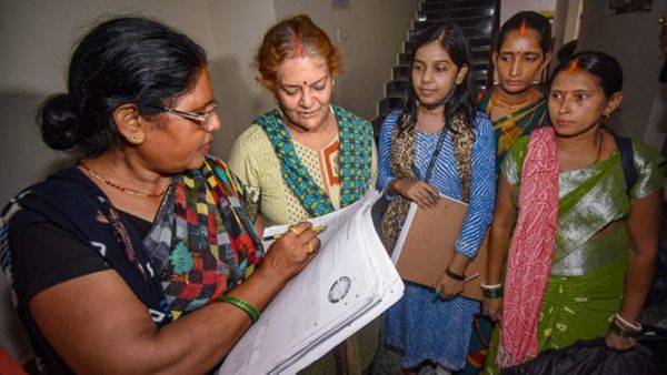 തലയെണ്ണാന്‍ ആള്‍ വരുന്നു: സെന്‍സസ് നടപടികള്‍ ഉടന്‍ ആരംഭിക്കും, പിന്നാലെ മണ്ഡലം പുനർനിർണ്ണയവും