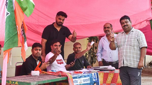 പത്ത് വർഷങ്ങള്‍ക്ക് ശേഷം ഹരിയാനയില്‍ കോണ്‍ഗ്രസ്: സർവ്വേയില്‍ ബിജെപിക്ക് ഞെട്ടിച്ച തിരിച്ചടി