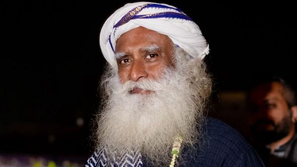 ഇഷ ഫൗണ്ടേഷനില്‍ നടക്കുന്നതെന്ത്? പരിശോധനയുമായി കോയമ്പത്തൂര്‍ പൊലീസ്