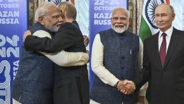 ഉക്രെയ്ന്‍ സംഘര്‍ഷം സമാധാനപരമായി പരിഹരിക്കണം; പുടിന് എല്ലാ സഹകരണവും വാഗ്ദാനം ചെയ്ത് മോദി