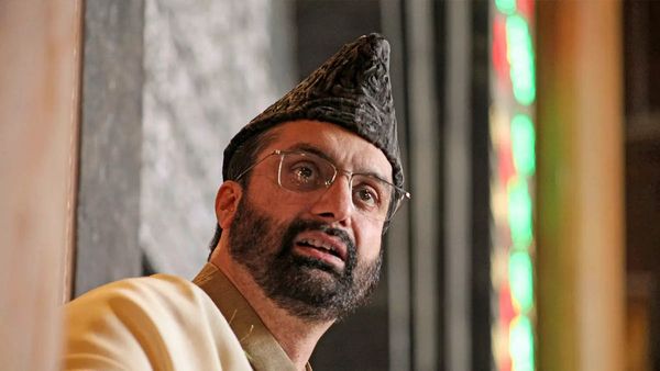 കശ്മീരിലെ പാര്‍ട്ടികള്‍ ഒന്നിച്ച് നില്‍ക്കണമായിരുന്നു, ഇത് നിര്‍ഭാഗ്യകരം: ഹൂറിയത്ത് കോണ്‍ഫറന്‍സ് ചെയര്‍മാന്‍