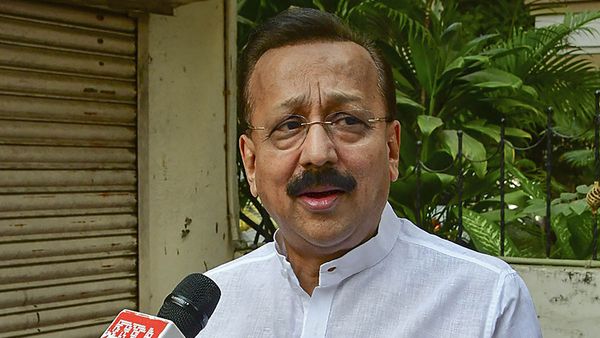 ബാബ സിദ്ദിഖ് കൊലപാതകം; മുഖ്യപ്രതി പിടിയില്‍, 'ക്വട്ടേഷന്‍ അന്‍മോല്‍ ബിഷ്ണോയിയുടേത്'