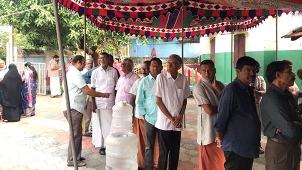 Palakkad By Election: പ്രചരണത്തിലെ ആവേശം ബൂത്തിലെത്തിയില്ല; പോളിങ് മന്ദഗതിയില്‍, 2021 ലേതിനേക്കാള്‍ 10 % കുറവ്