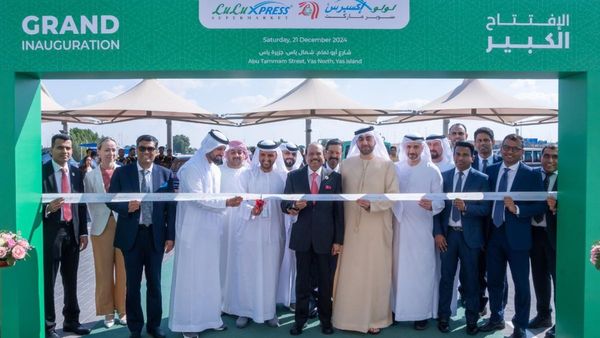 ലുലുവിന്റെ ആ വമ്പൻ പ്രഖ്യാപനം, പിന്നാലെ അബുദാബിയിൽ പുതിയ എക്സ്പ്രസ് സ്റ്റോർ തുറന്നു; ഇനിയും സർപ്രൈസുകൾ?