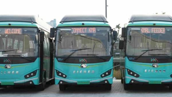 കളറായി ആദ്യ യാത്ര; 'മെട്രോ കണക്ട്' ഇലക്ട്രിക് ബസിന് വമ്പന്‍ പ്രതികരണം: ആദ്യദിന വരുമാനം 1,18,180 രൂപ