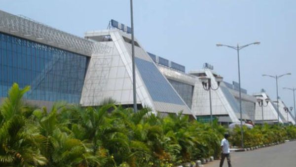 കരിപ്പൂര്‍ വിമാനത്താവള വികസനം: ആശങ്കകള്‍ നീങ്ങുന്നു: എന്‍ഒസി നല്‍കുന്നതിന് തടസമില്ല