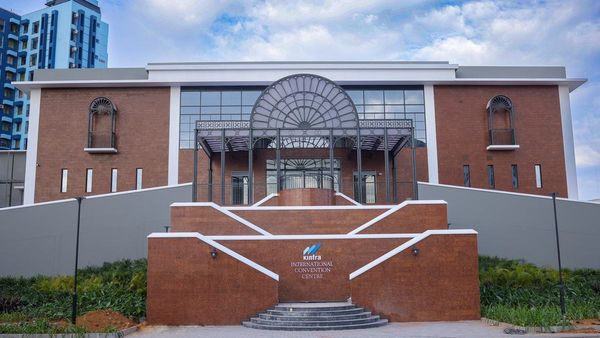 ലുലു ഗ്രൂപ്പിന് മാത്രമല്ല ഇനി കിന്‍ഫ്രക്കും സ്വന്തം: കാക്കനാട്ടെ കണ്‍വന്‍ഷന്‍ സെന്ററിന്റെ സവിശേഷതകള്‍ ഇതാ