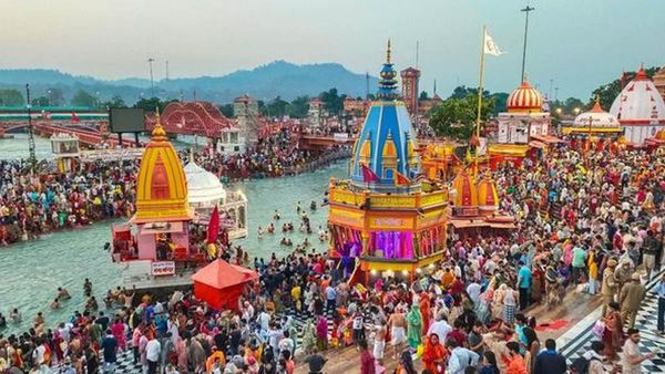 മഹാകുംഭമേളയ്ക്ക് പോകാന്‍ പ്ലാനുണ്ടോ? എങ്ങനെ എത്തിച്ചേരാം..? താമസസൗകര്യമുണ്ടാകുമോ? അറിയേണ്ടതെല്ലാം