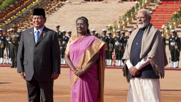 പ്രതിരോധ മേഖലയിലും സമുദ്ര സുരക്ഷയിലും ഇന്തോനേഷ്യയുമായി ബന്ധം മെച്ചപ്പെടുത്തും; പ്രധാനമന്ത്രി മോദി