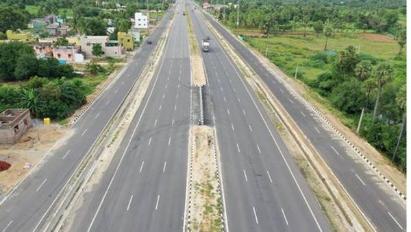 ആറുവരിയില്‍ ചീറിപ്പായാം, മലബാർ ടൂറിസവും കുതിക്കും; ദേശീയപാത ഈ വര്‍ഷം തന്നെ പൂർത്തിയാകും: മന്ത്രി