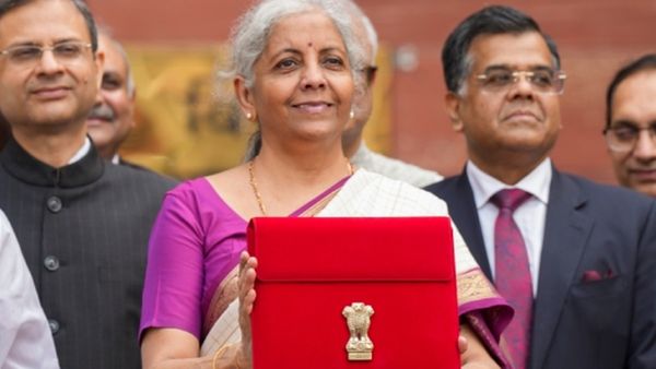 നികുതി ഘടന മാറുമോ? സ്വർണത്തിന്റെ തീരുവ ഉയർത്തുമോ?: ബജറ്റ് ഫെബ്രുവരി 1 ന്: സമ്മേളനം 31 ന് തുടങ്ങും