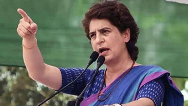 ' അദ്ദേഹം സ്വന്തം കവിളുകളെക്കുറിച്ച് ഒന്നും പറഞ്ഞില്ലല്ലോ'; ബിജെപി നേതാവിന് മറുപടിയുമായി പ്രിയങ്ക ​ഗാന്ധി