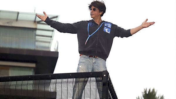 കണക്കില്‍ തെറ്റിപ്പോയി... ഷാരൂഖിന് സര്‍ക്കാര്‍ വക കോടികള്‍ തിരികെ ലഭിക്കും!