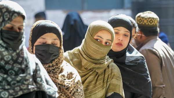 എക്‌സിറ്റ് പോള്‍ കണ്ണടച്ച് വിശ്വസിക്കേണ്ട; ഡല്‍ഹി മുന്‍ തിരഞ്ഞെടുപ്പില്‍ സംഭവിച്ചത് ഇതാണ്, പ്രവചനം തെറ്റി