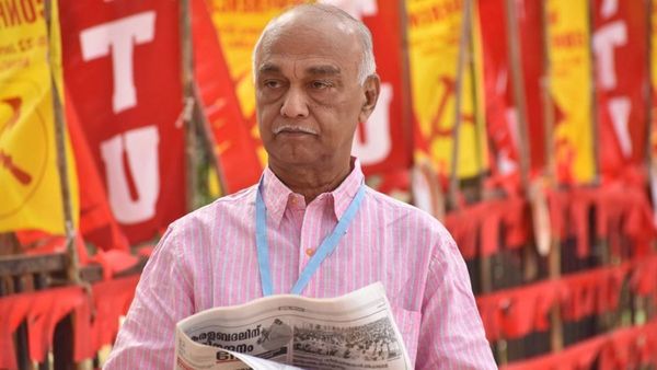 'സമരത്തിന് പിന്നിൽ ഏതോ ഈർക്കിൾ സംഘടന'; ആശാ വർക്കർമാരെ വീണ്ടും അധിക്ഷേപിച്ച് എളമരം കരീം