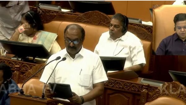 കേരള ബജറ്റ് 2025; സർക്കാർ ജീവനക്കാർക്ക് ആശ്വാസം..ശമ്പളപരിഷ്കരണ കുടിശിക ഈ വർഷം കിട്ടും