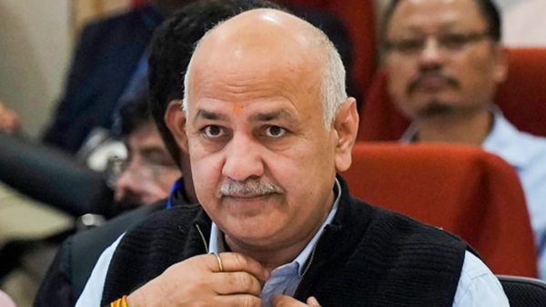 മനീഷ് സിസോദിയ തോറ്റു; വന്‍ വീഴ്ചയില്‍ എഎപി, നേതാക്കളെ നോട്ടമിട്ട ബിജെപി തന്ത്രം