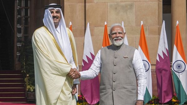 ഇനി ഗൾഫ് പണം ഒഴുകും; ഇന്ത്യയിൽ 10 ബില്യൺ ഡോളർ നിക്ഷേപിക്കാൻ ഖത്തർ, ലക്ഷ്യം ഏതൊക്കെ മേഖലകൾ?