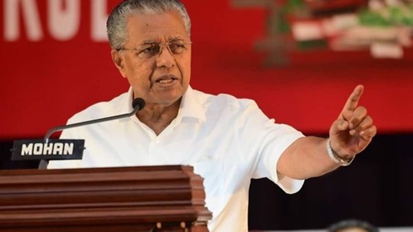 'കേന്ദ്രം ഞെരുക്കുമ്പോഴും കേരളം അതിജീവിക്കുമെന്നതിന്റെ തെളിവുരേഖ', ബജറ്റിൽ പ്രതികരിച്ച് മുഖ്യമന്ത്രി