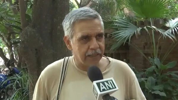 ആം ആദ്മി-കോണ്‍ഗ്രസ് സഖ്യം? ആദ്യം വോട്ടെണ്ണല്‍ കഴിയട്ടെയെന്ന് സന്ദീപ് ദീക്ഷിത്