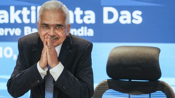 ഇനി മോദിയുടെ പ്രിൻസിപ്പൽ സെക്രട്ടറി -2: മുന്‍ ആർബിഐ ഗവർണർ ശക്തികാന്ത ദാസിന് പുതിയ നിയമനം